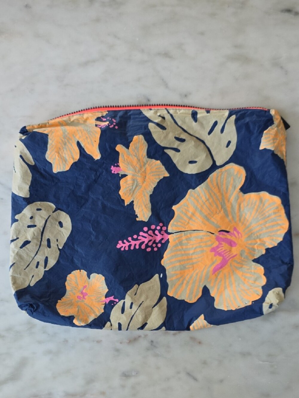 ALOHA Collection Large Navy Peach Hibiscus Wet Zip Pouch - Picture 3 of 4
